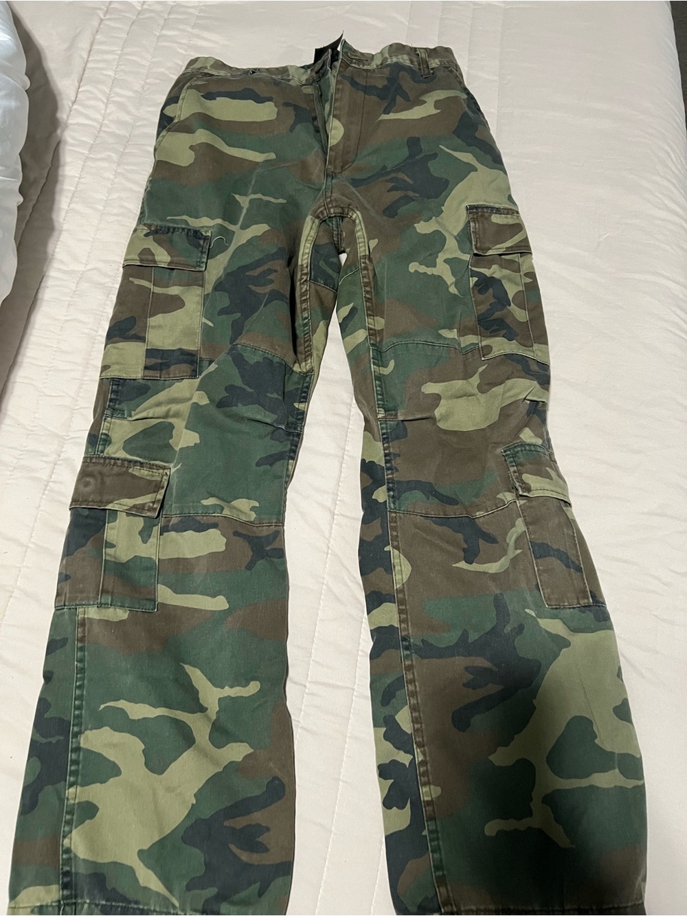 Local European Classic Camouflage Cargo Pants